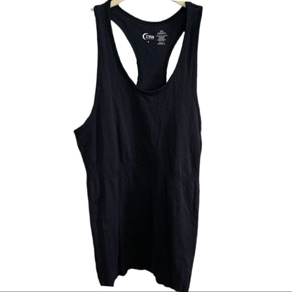 ZYIA Copper Charge Tank in Black - Picture 4 of 6